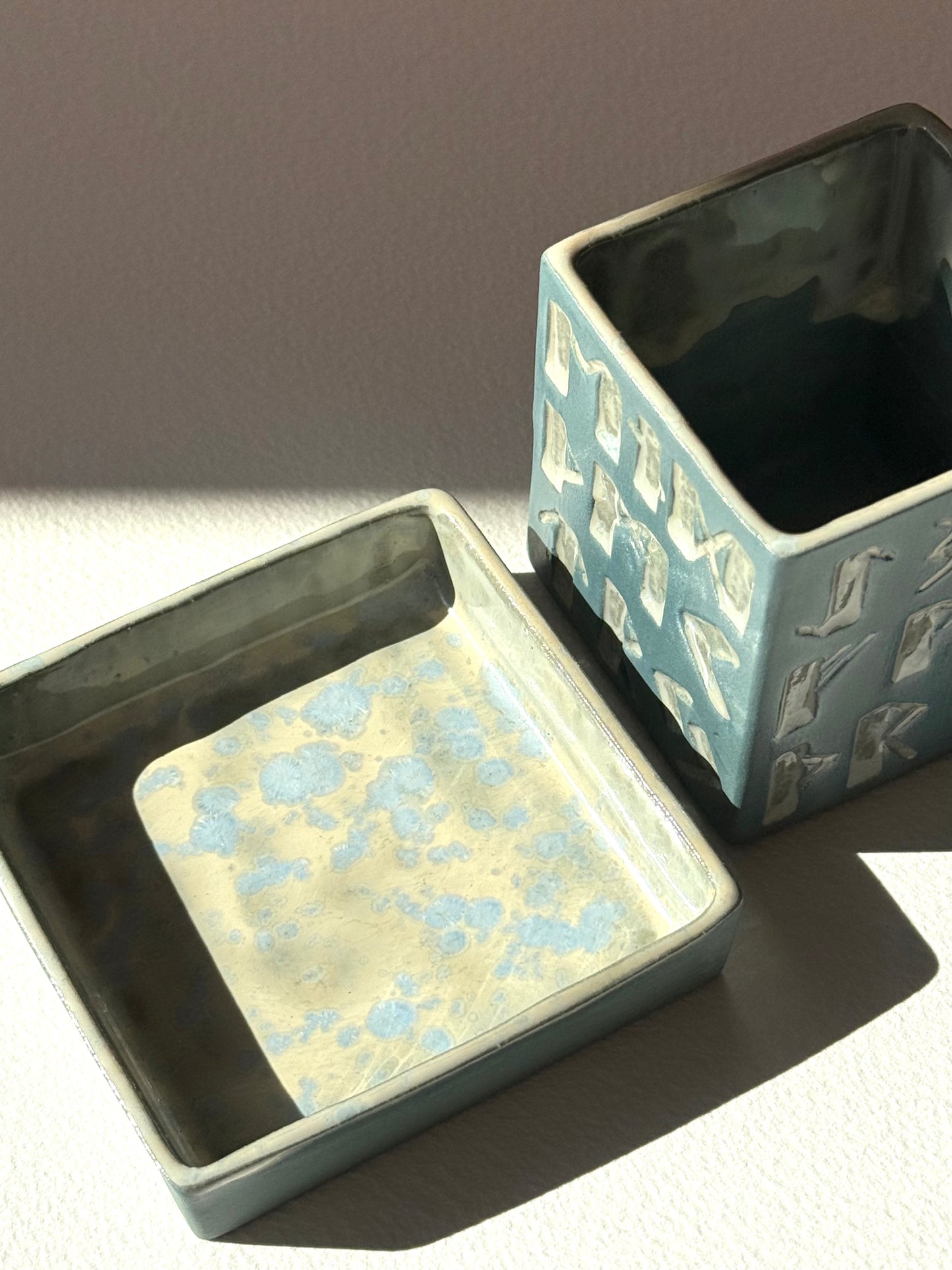 Flowerpot Futhark #10