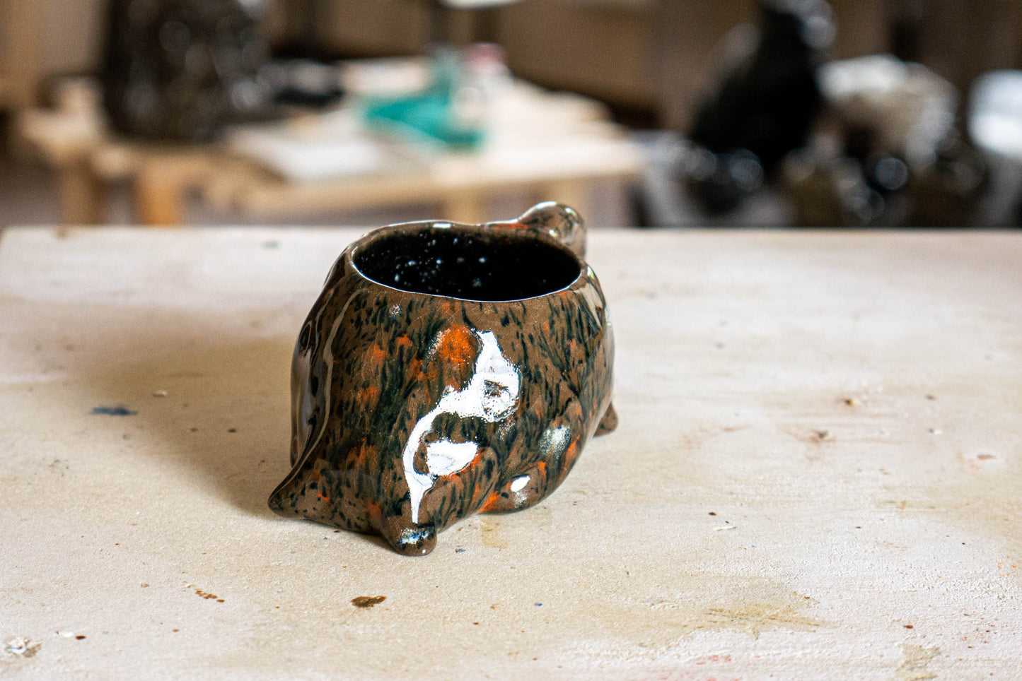 Cup The Cat is tired