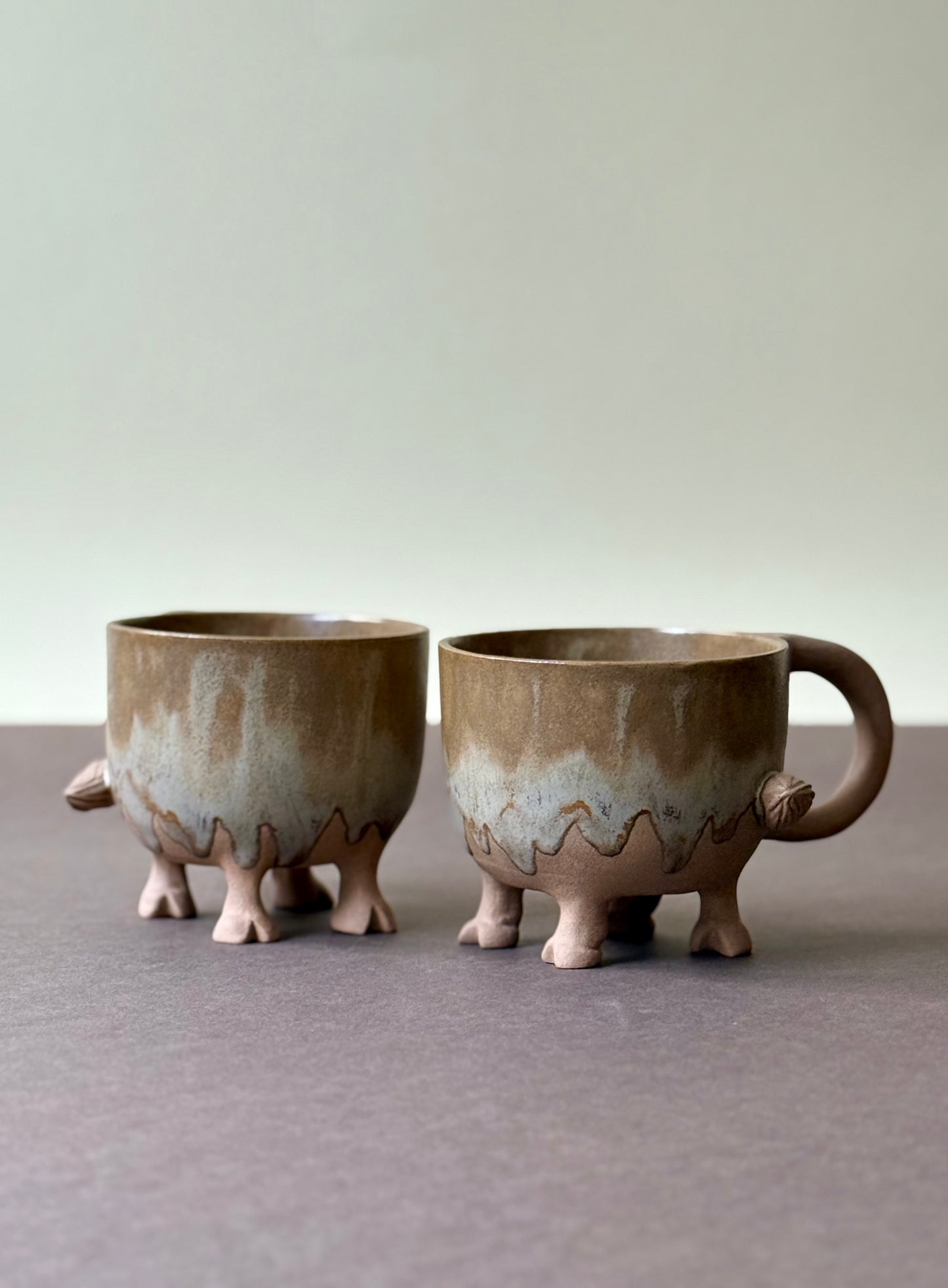 Cups Beige Cows