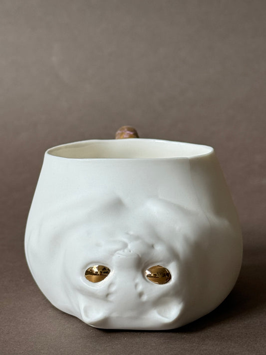 Porcelain Cat with gold marble tail
