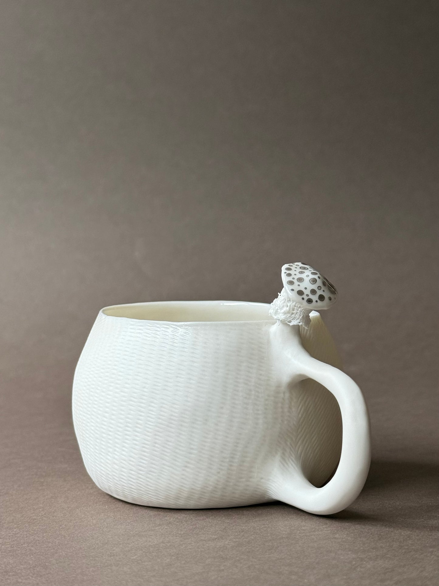 Porcelain Hedgehog with platinum