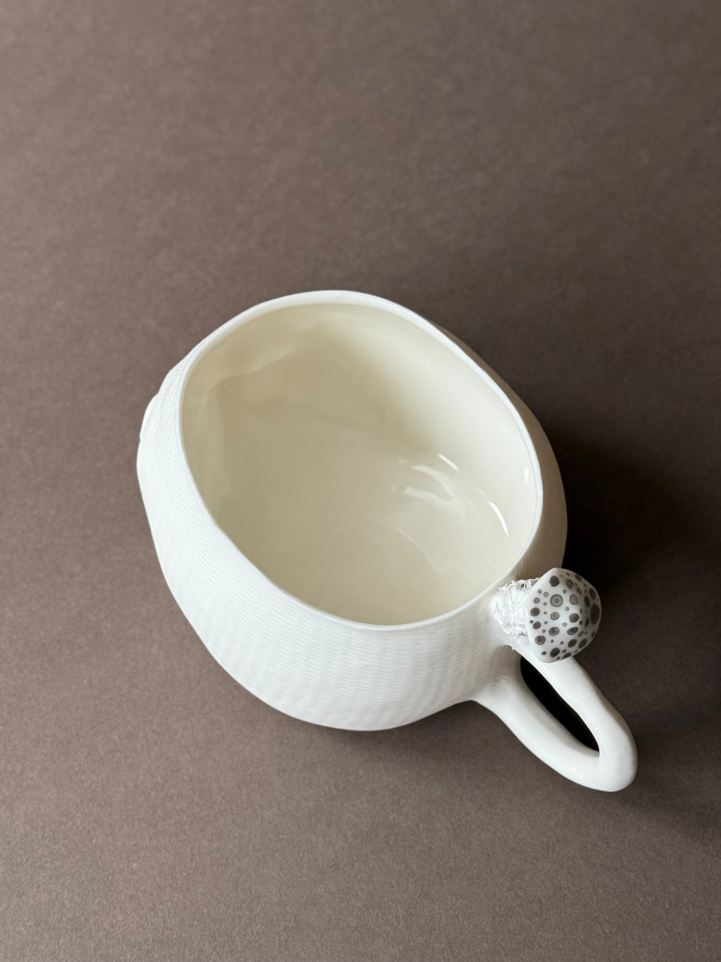 Porcelain Hedgehog with platinum