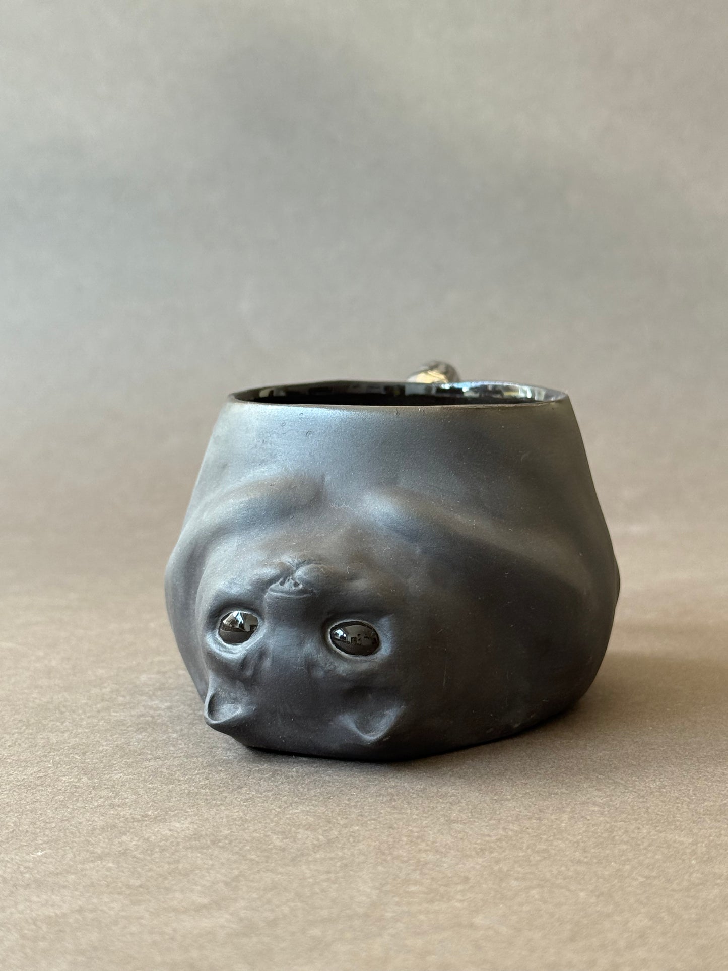 Semi-porcelain Cat with gold marble tail