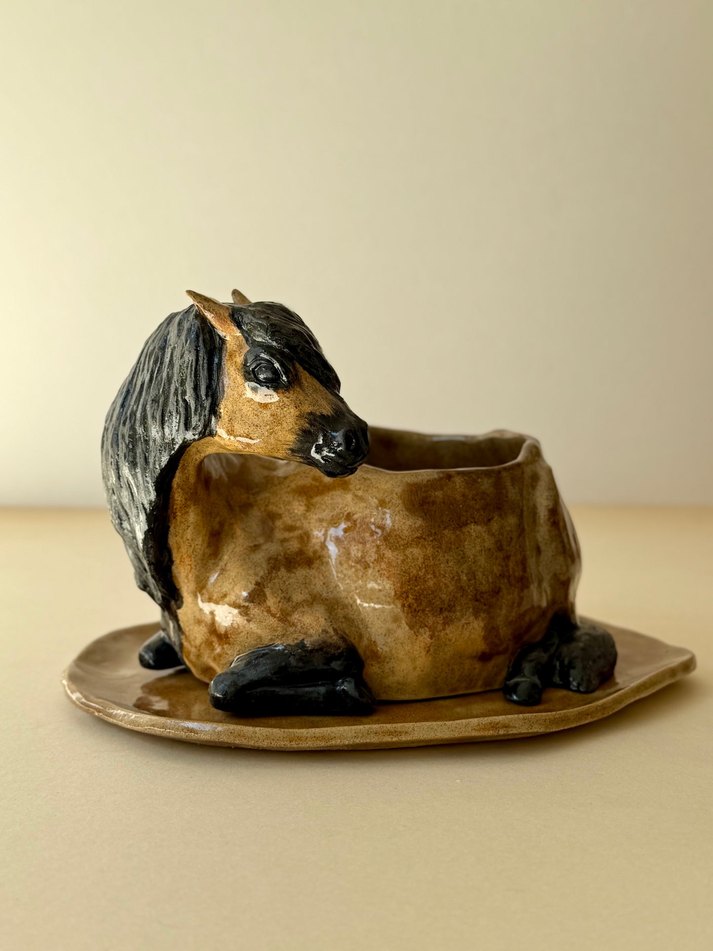 Flowerpot Horse