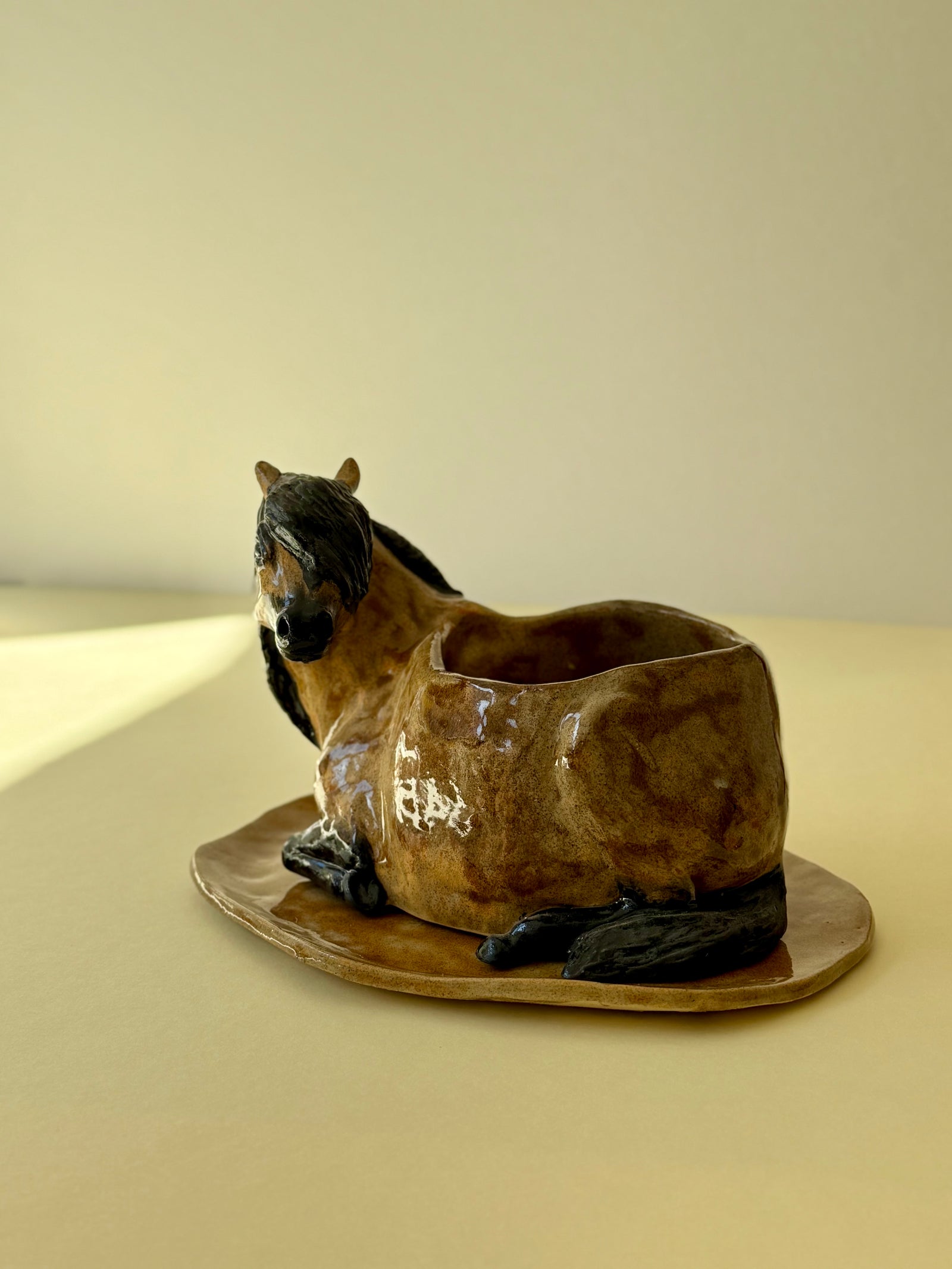 Flowerpot Horse