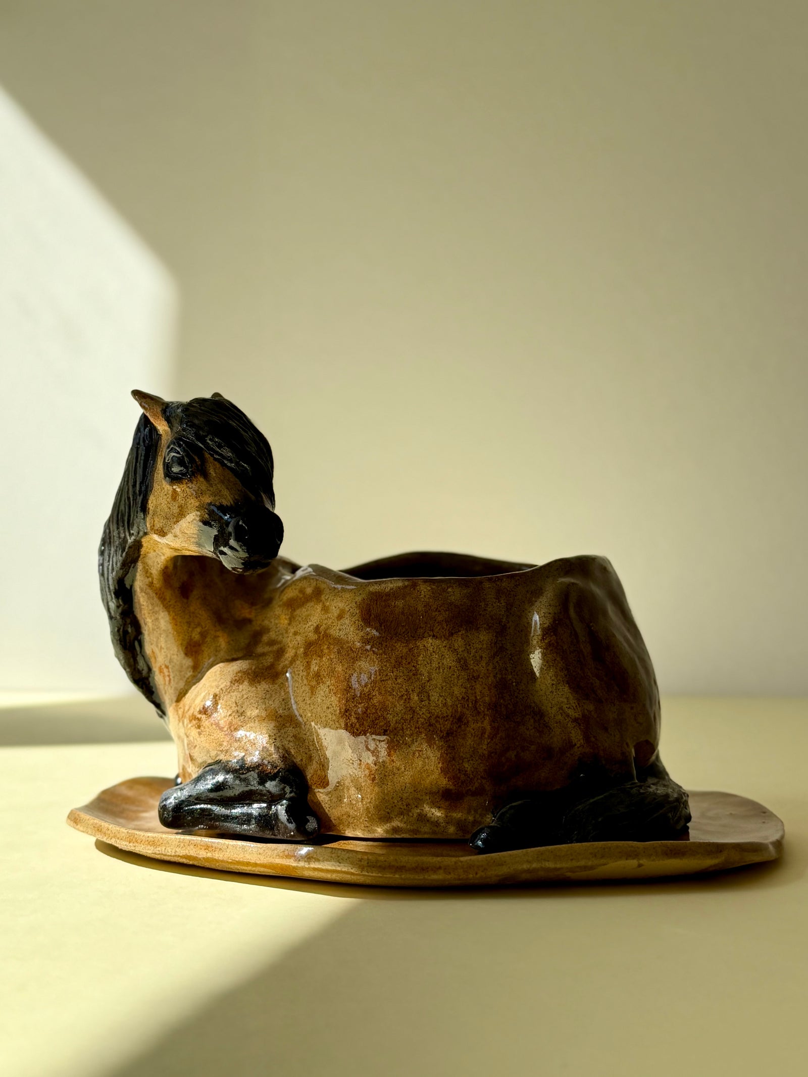 Flowerpot Horse