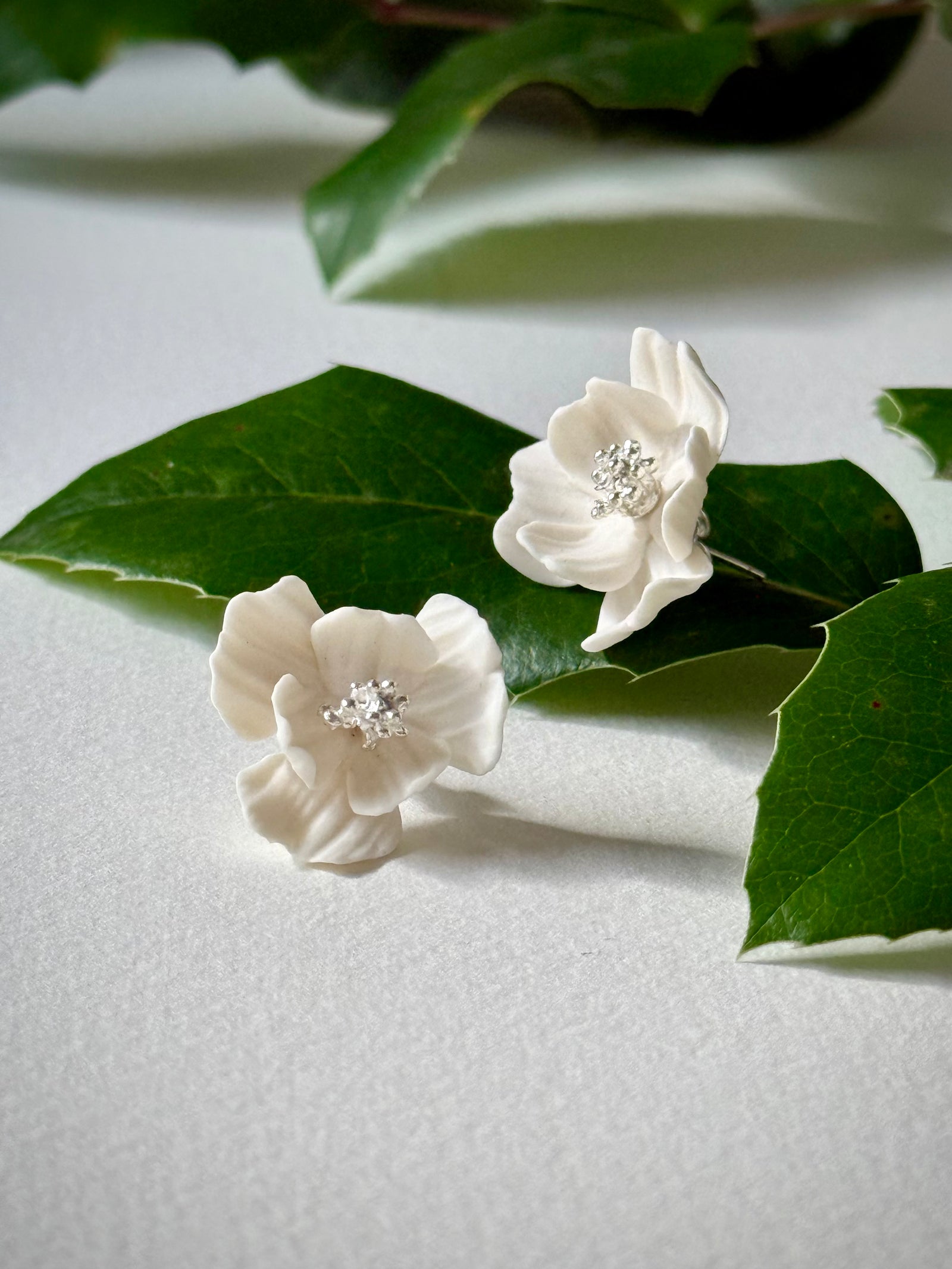 Silver Wavy Petals