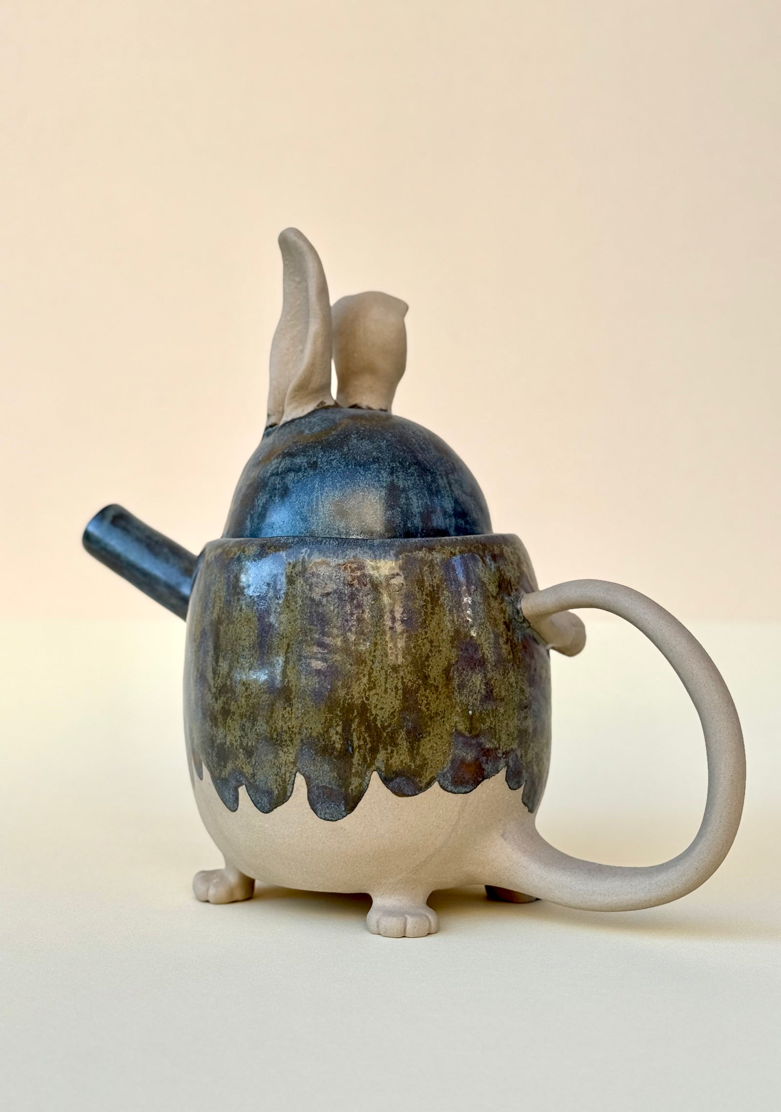 Teapot Green Paws