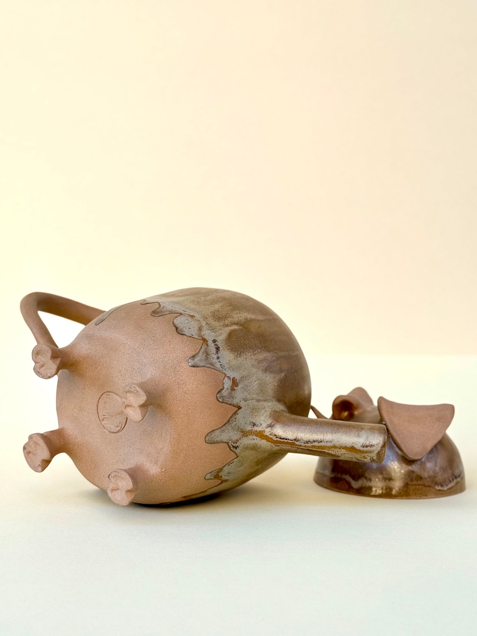 Teapot Peach Cow